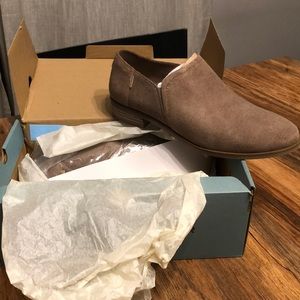 Tom’s Shaye Low Taupe Gray Suede Booties Sz 8
